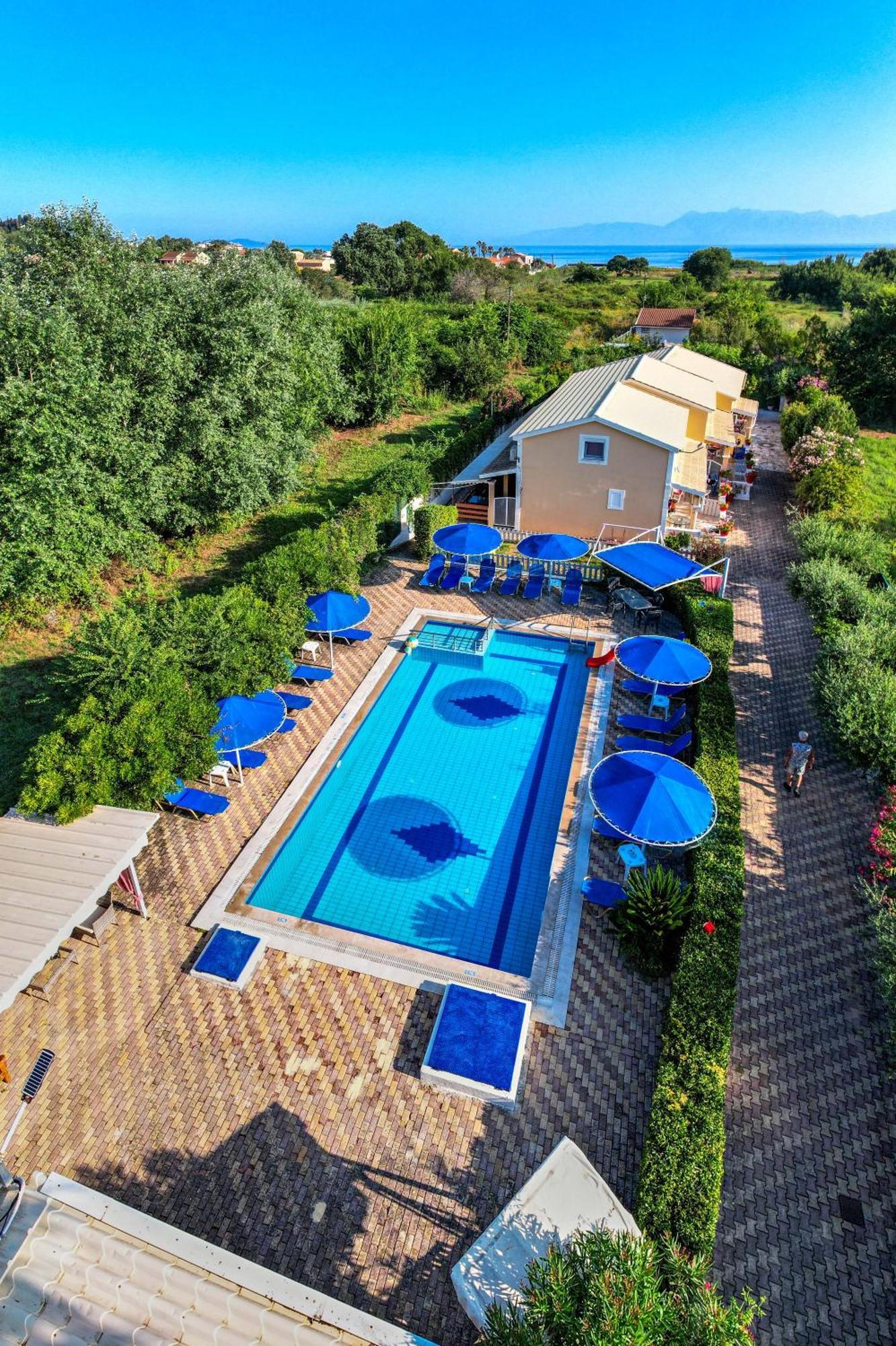 Villa Eleni Holidays Resort With Swimming Pool, Sidárion 외부 사진